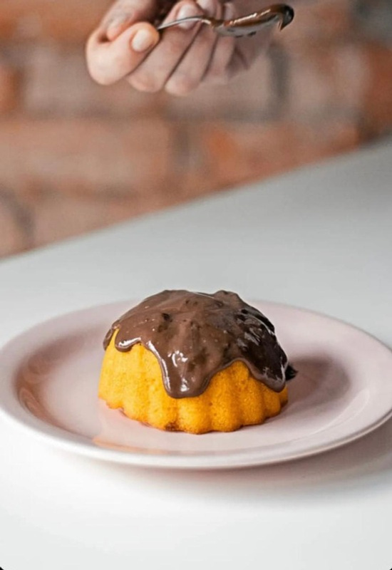 Vulcãozinho de cenoura da Manu Rosa Bakery